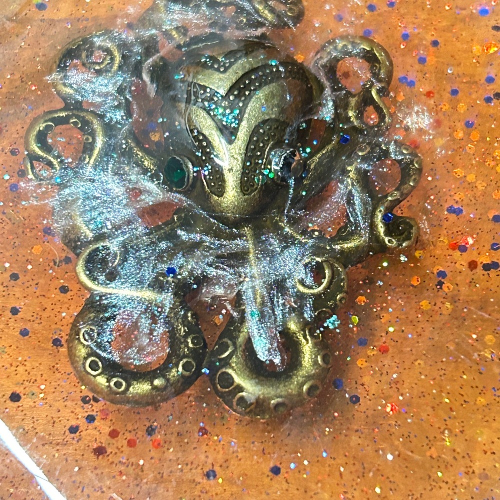 Gold Octopus Resin Art Mini Marker